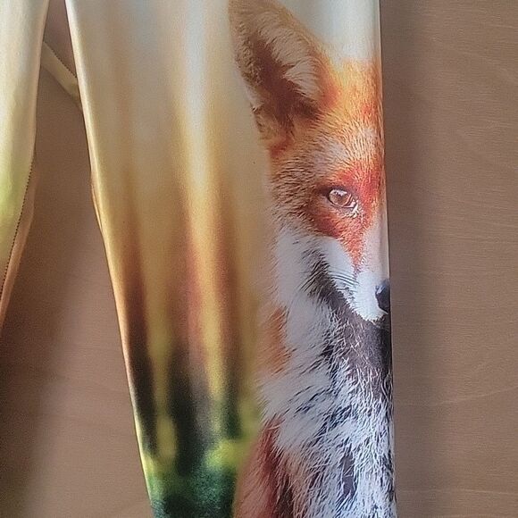 NEW WOLF We Are Handsome Australia Leggings Gold Boho Shiny Animal RARE S - Picture 4 of 15
